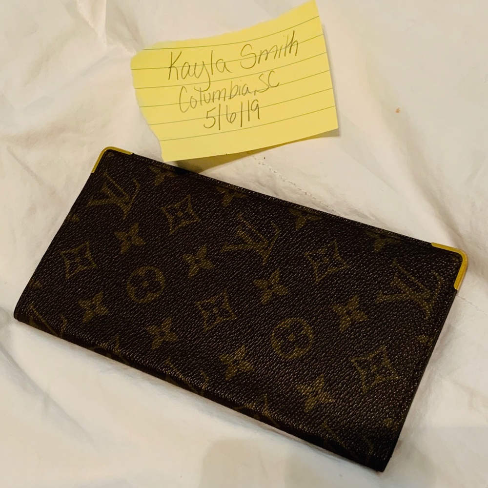 Vintage Louis Vuitton Checkbook Cover